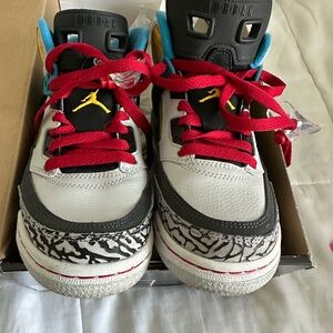 Jordan Sneakers Red and Gray Mid-Top